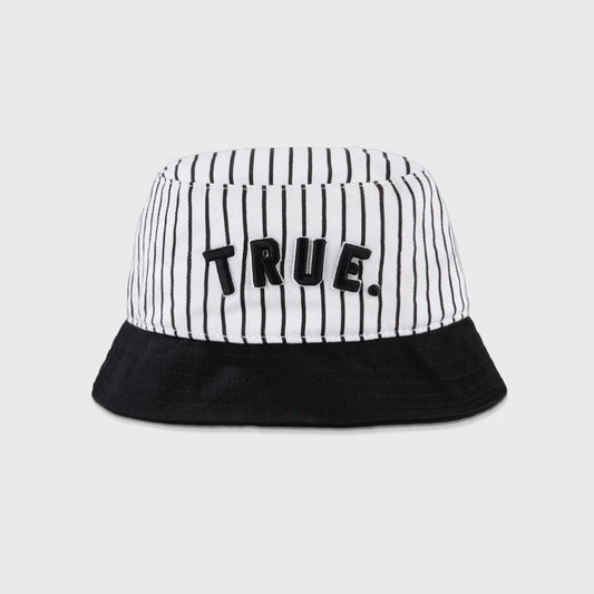 INTERLUDE BUCKET HAT BLACK - FRONT OF