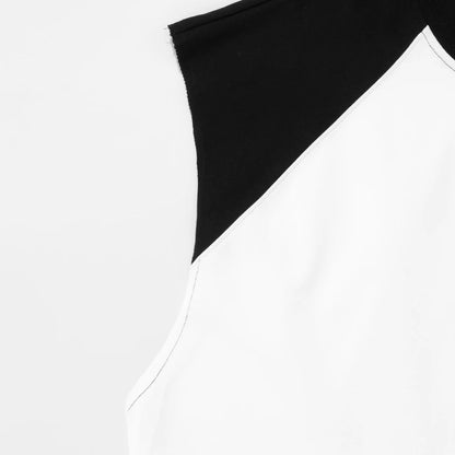 INTERLUDE SL RANGLAN T-SHIRT BLACK - FRONT OF