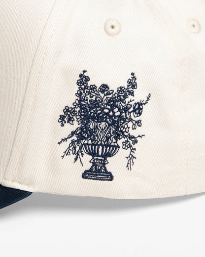 JARDIN DE FLEURS CAP BEIGE AND NAVY