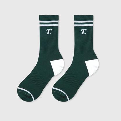 LOUNGE SOCKS PINE GREEN - FRONT OF.