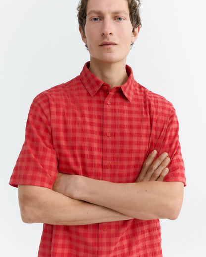CAMISA HOMBRE SEERSUCKER ROJA PADDY - FRONT OF