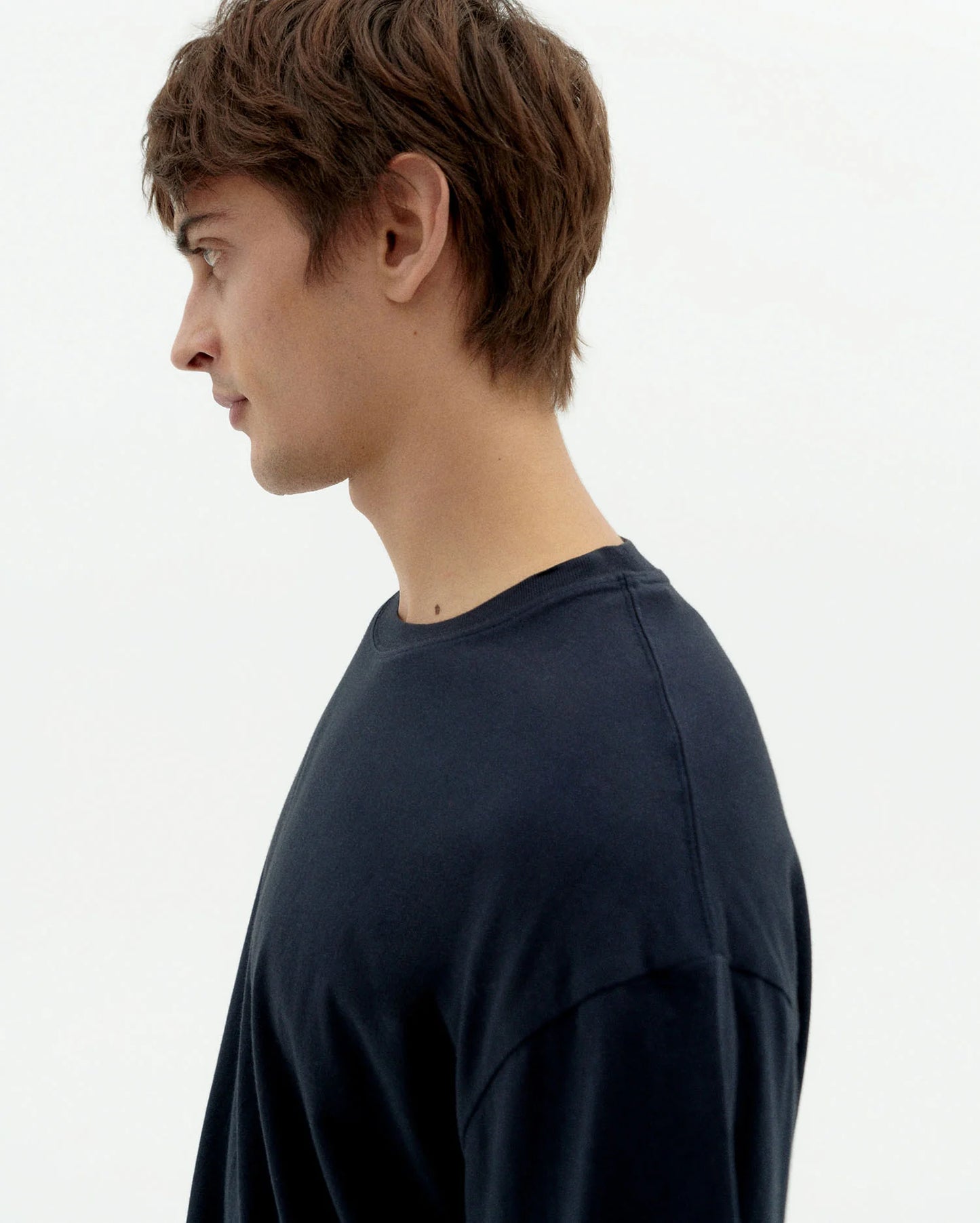 CAMISETA BASICA NAVY AARON - FRONT OF