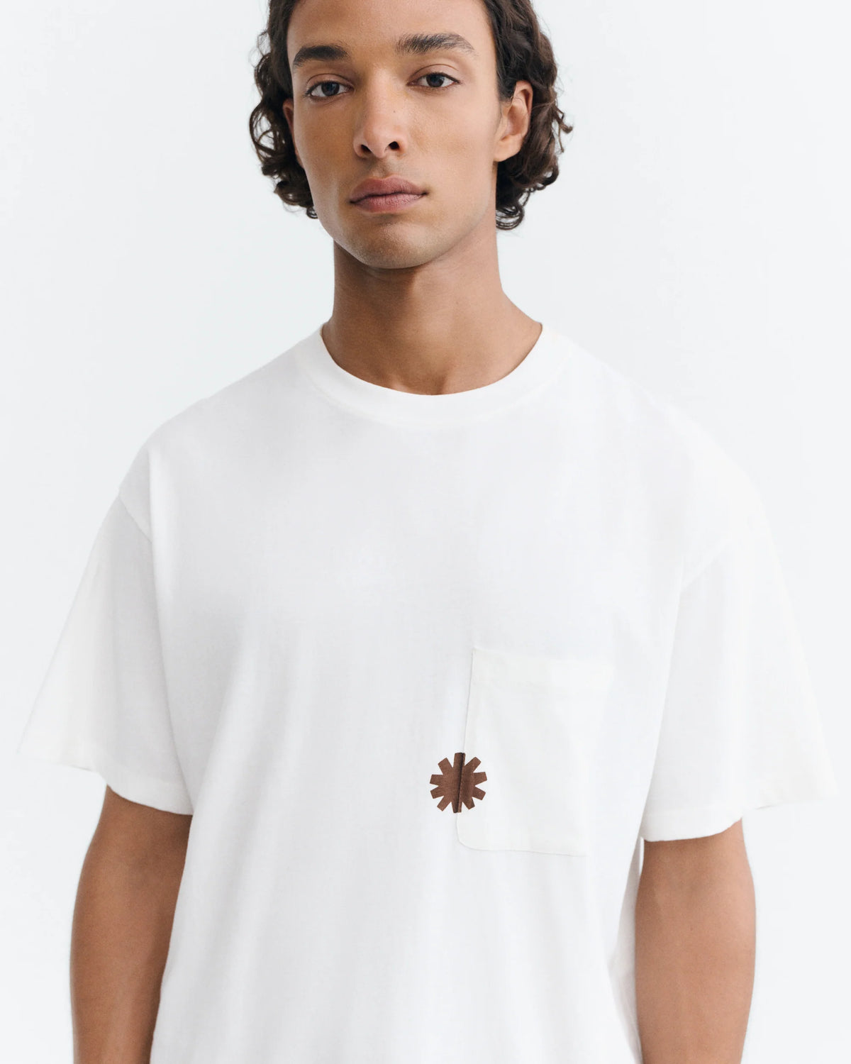 CAMISETA BLANCA BOLSILLO SONNE AARON - FRONT OF