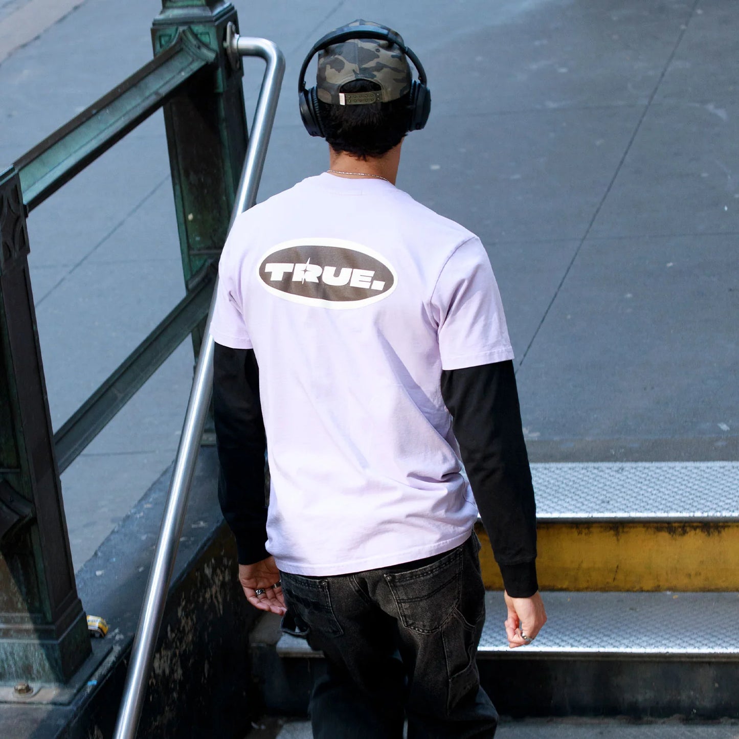 MOONLIGHT REGULAR T-SHIRT LILAC - FRONT OF