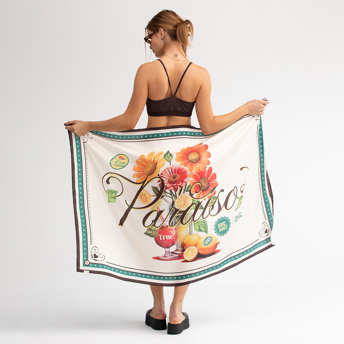 PARAISO PAREO CREMA - FRONT OF