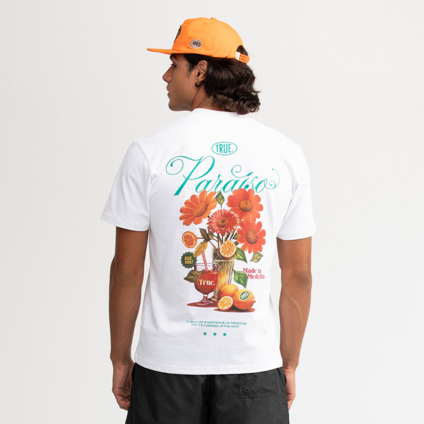 PARAISO REGULAR T-SHIRT WHITE - FRONT OF
