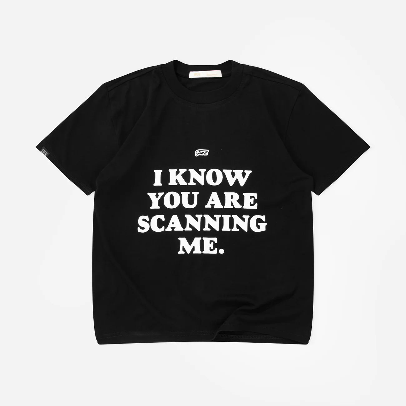SCANNING CROPPED T-SHIRT BLACK - FRONT OF