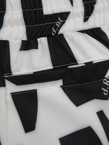 SHORTS DRT GEO BLACK AND WHITE - FRONT OF
