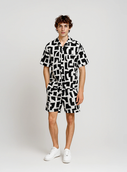 SHORTS DRT GEO BLACK AND WHITE - FRONT OF