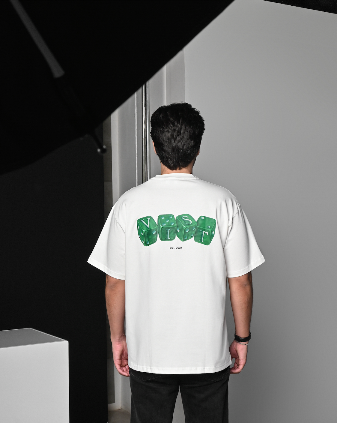 DICE WHITE T-SHIRT - FRONT OF