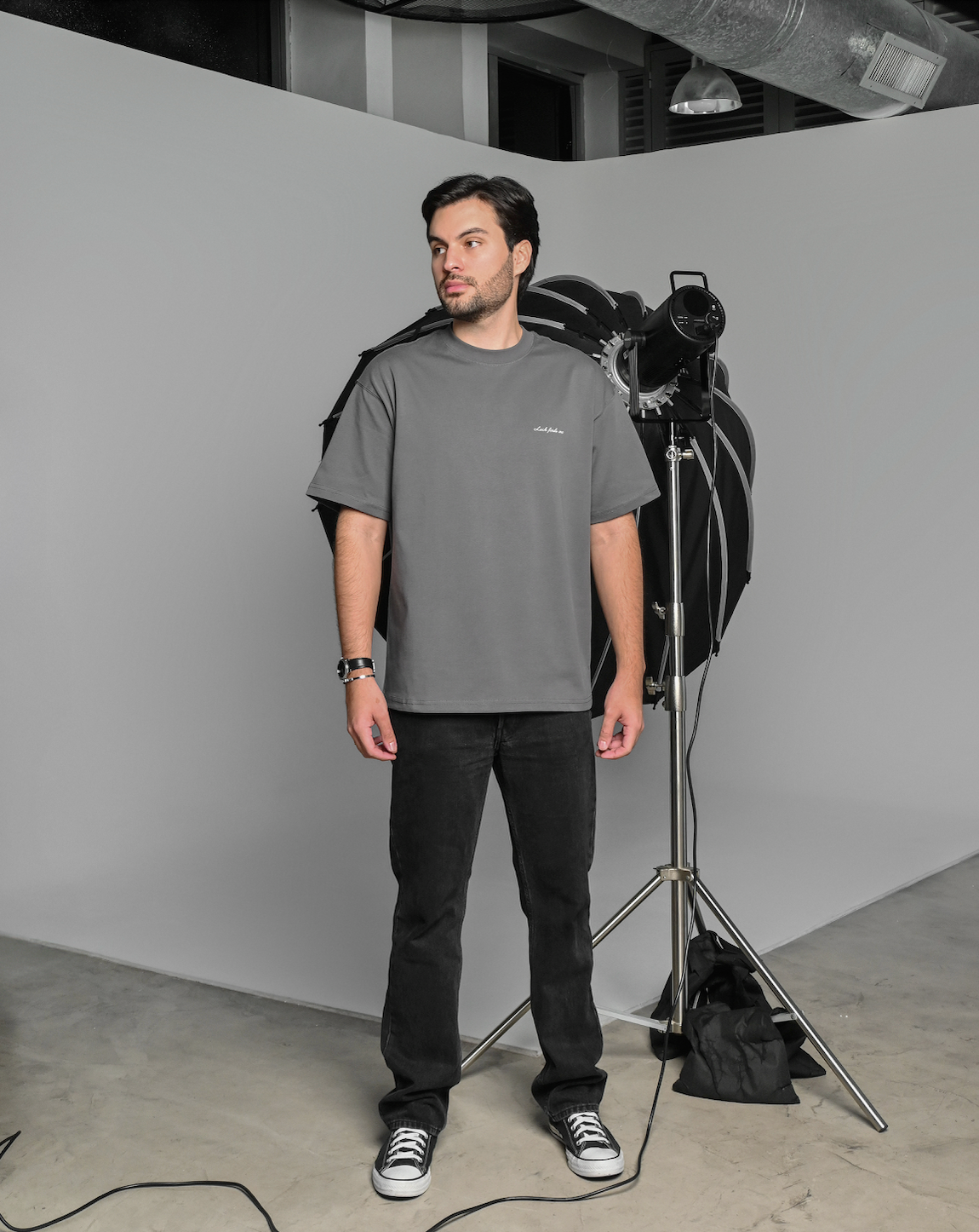 RED DICES GRIS T-SHIRT - FORNT OF