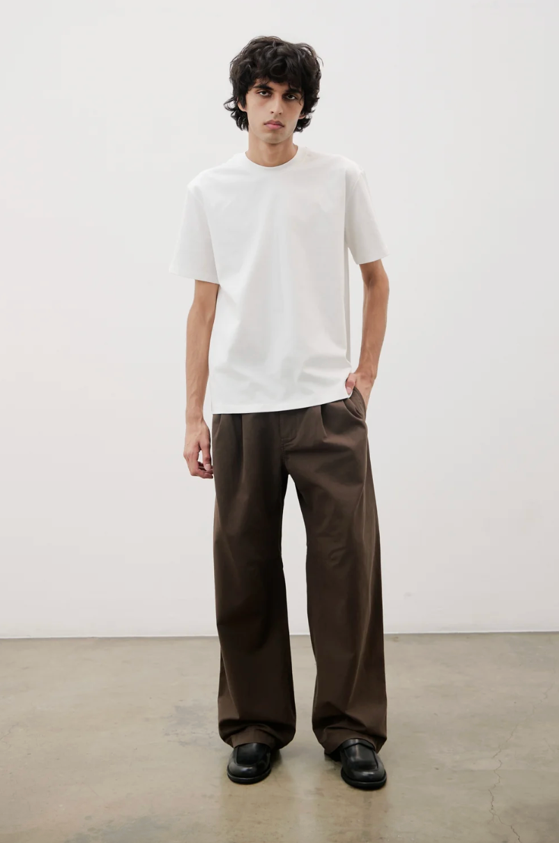 THE VENICE PANTS OLIVE - FRONT OF