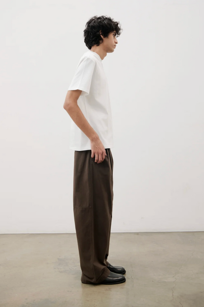 THE VENICE PANTS OLIVE - FRONT OF