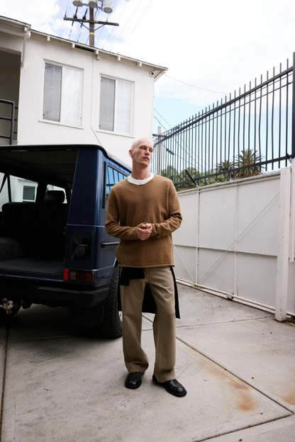 THE KENNY PANTS BROWN - FRONT OF