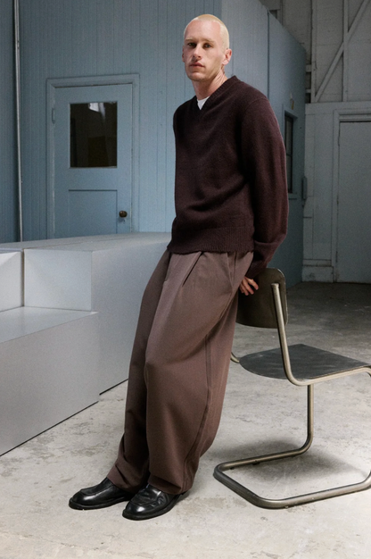 THE HENRY PANTS CHARCOAL - FRONT OF