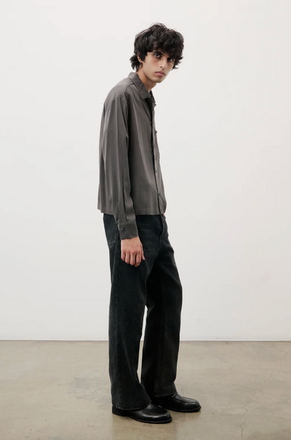 THE MATHIEU SHIRT CHARCOAL - FRONT OF