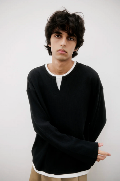 THE JONATHAN TOP NAVY - FRONT OF