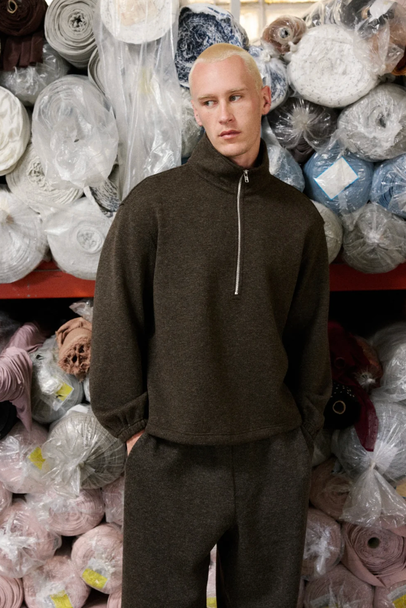 THE CHRISTOPHER SWEATER BROWN - FRONT OF