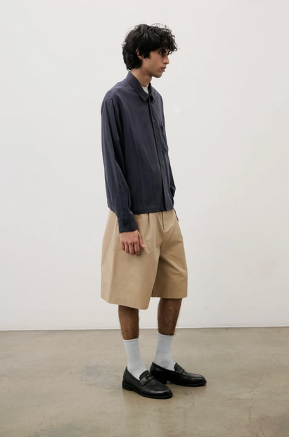 THE MATHIEU SHIRT NAVY - FRONT OF
