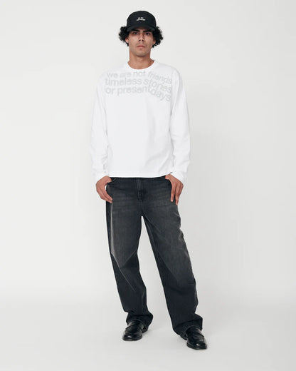 SENTENCES LONGSLEEV WHITE - FRONT OF