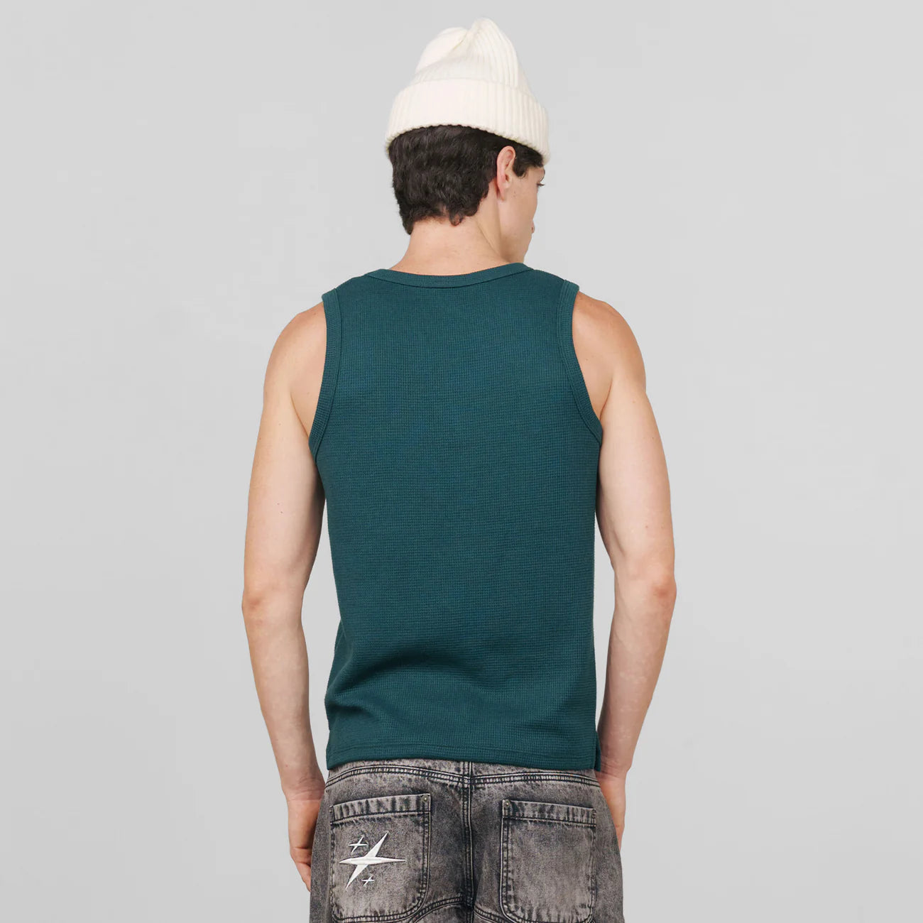 TEXTURED SLEEVELESS T-SHIRT PINE GREEN - FRONT OF