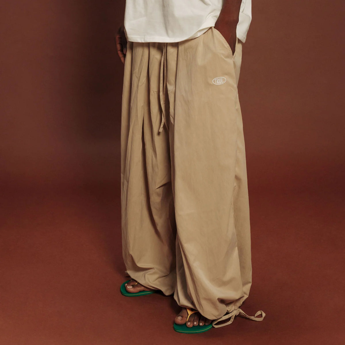 TRUE HAKAMA PANTS SAND - FRONT OF