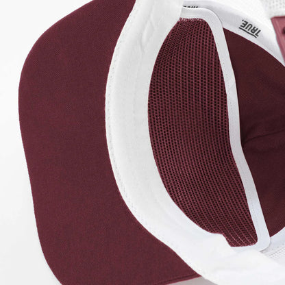GORRA TRUE LOUNGE GOLFER DEEP RED - FRONT OF.