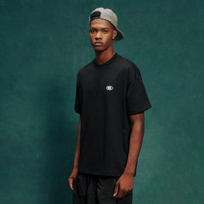 TRUE UNIFORM OVERSIZED T-SHIRT BLACK - FRONT OF