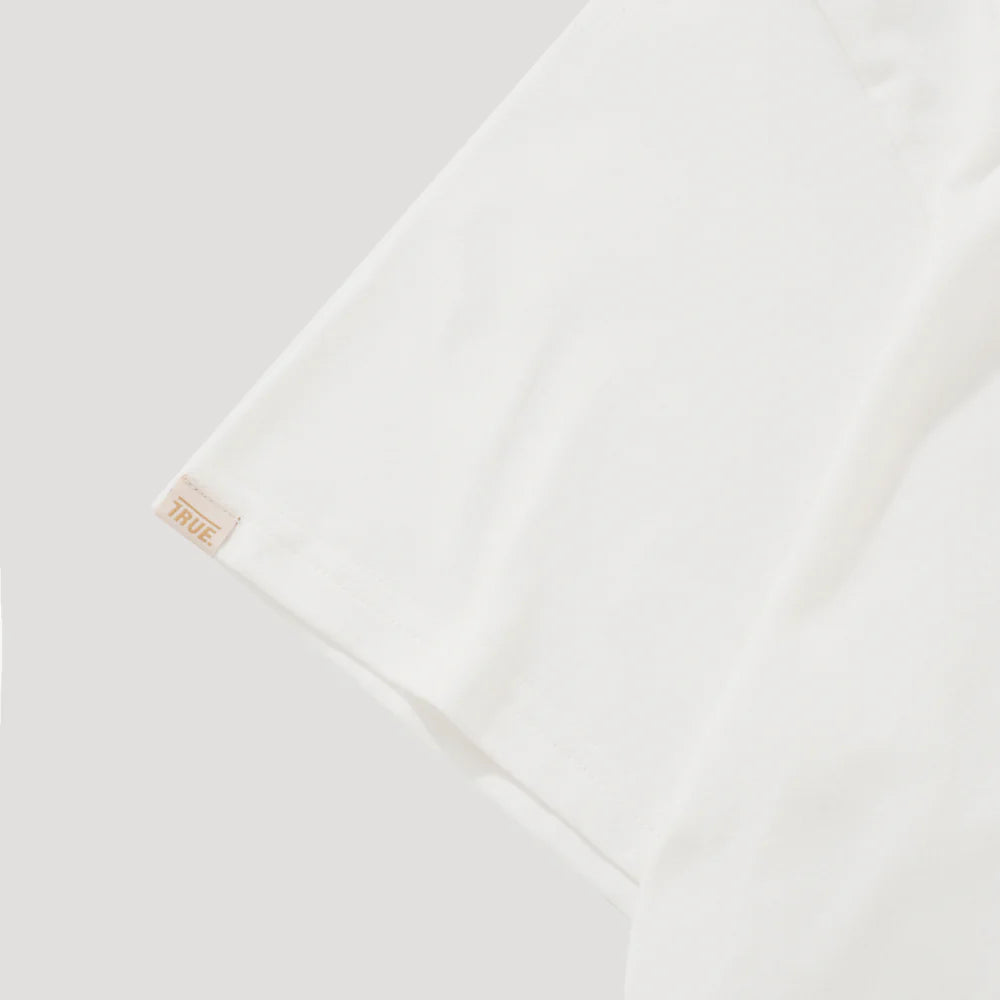 TRUE LOUNGE T-SHIRT CREAM - FRONT OF.