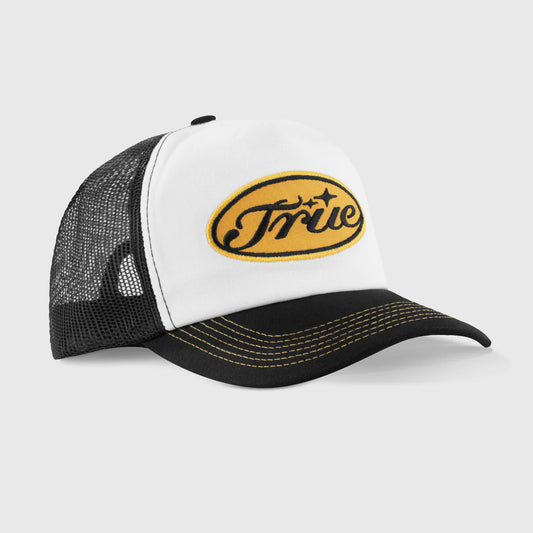 TRUE STAMP TRUCKER CAP BLACK - FRONT OF