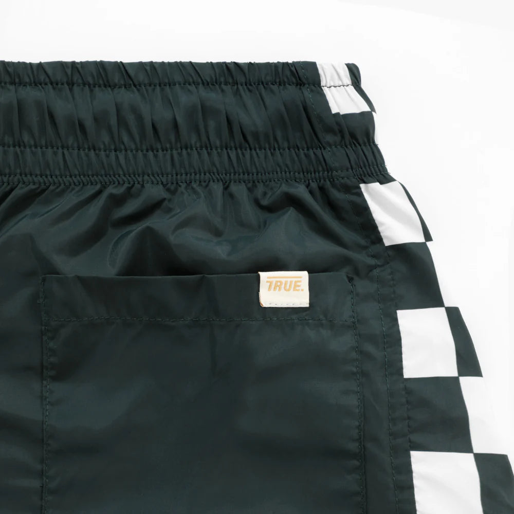 TRUE LOUNGE BOARD SHORTS PINE GREEN - FRONT OF.