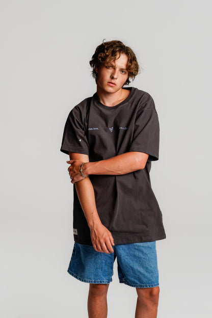 WASN'T IT ROMANTIC? TEE SHADOW GREY - FRONT OF
