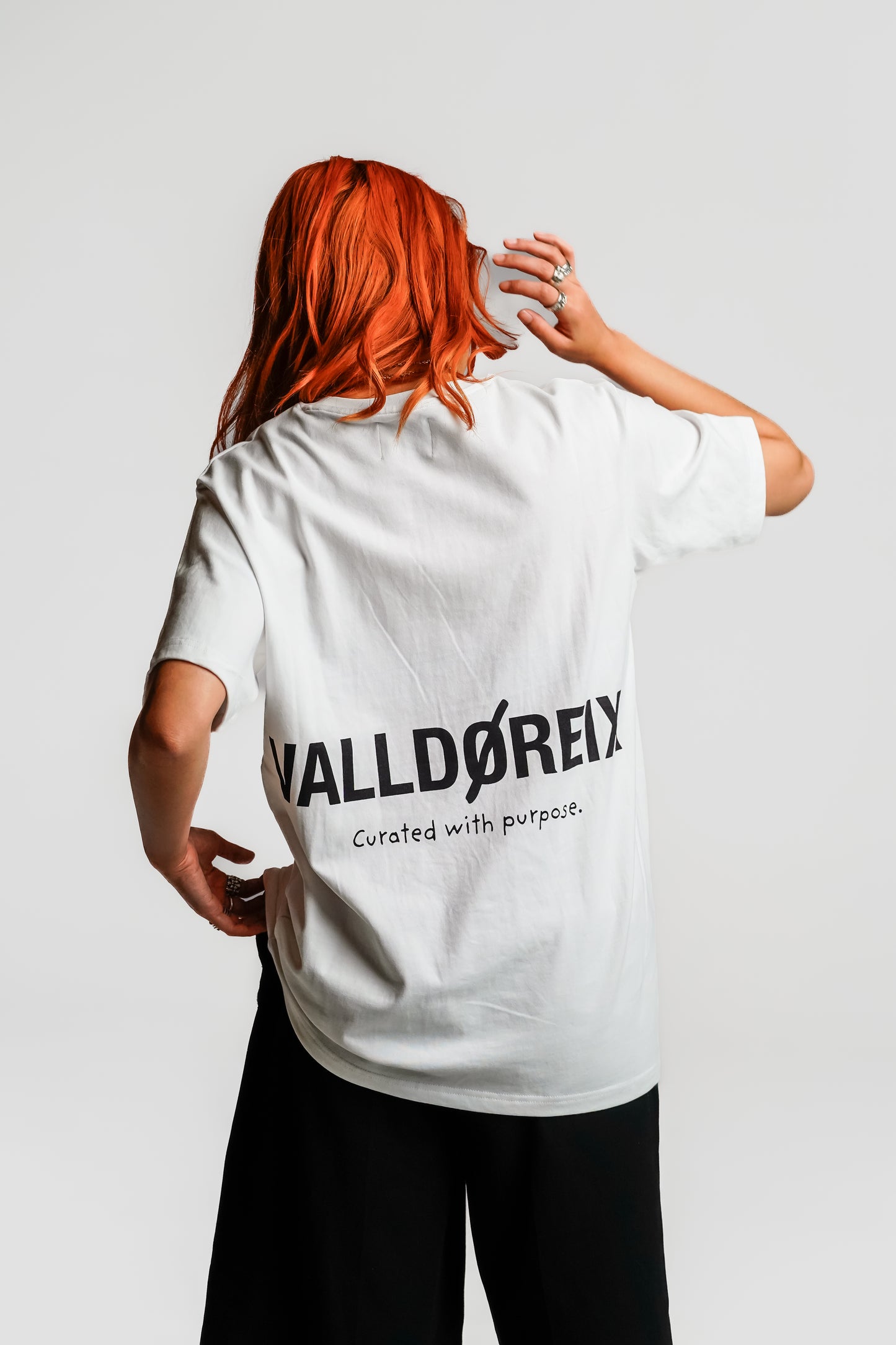 VALLDOREIX STATEMENT TEE WHITE - FRONT OF