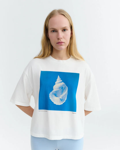 OVERSIZE SEA TREASURE LENA T-SHIRT - FRONT OF