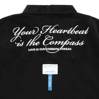 HEARTBEAT BOXY SHIRT BLACK - FRONT OF.