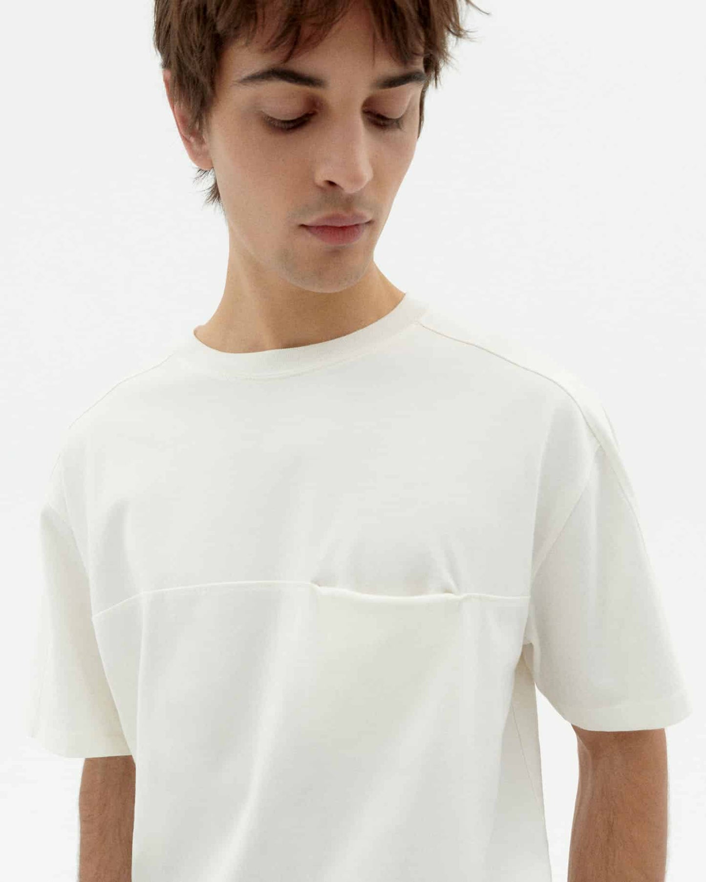 WHITE HANK T-SHIRT - FRONT OF.